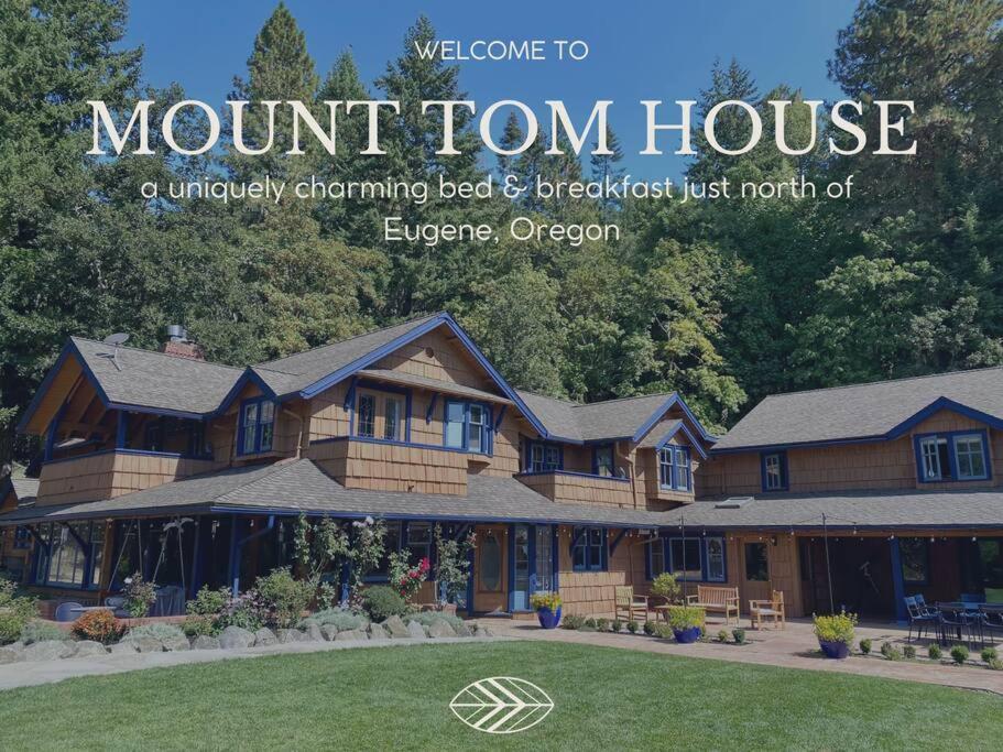 Mount Tom House Bed & Breakfast Harrisburg Exterior photo
